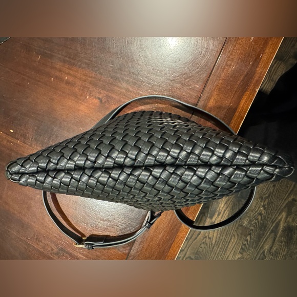 Melie Bianco Black Woven Clutch by Anthropologie - Picture 5 of 7